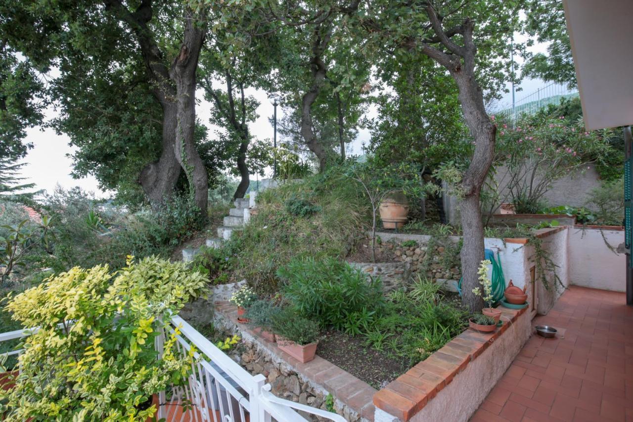 Villa Gio - Terrazza Nel Blu Bergeggi Extérieur photo